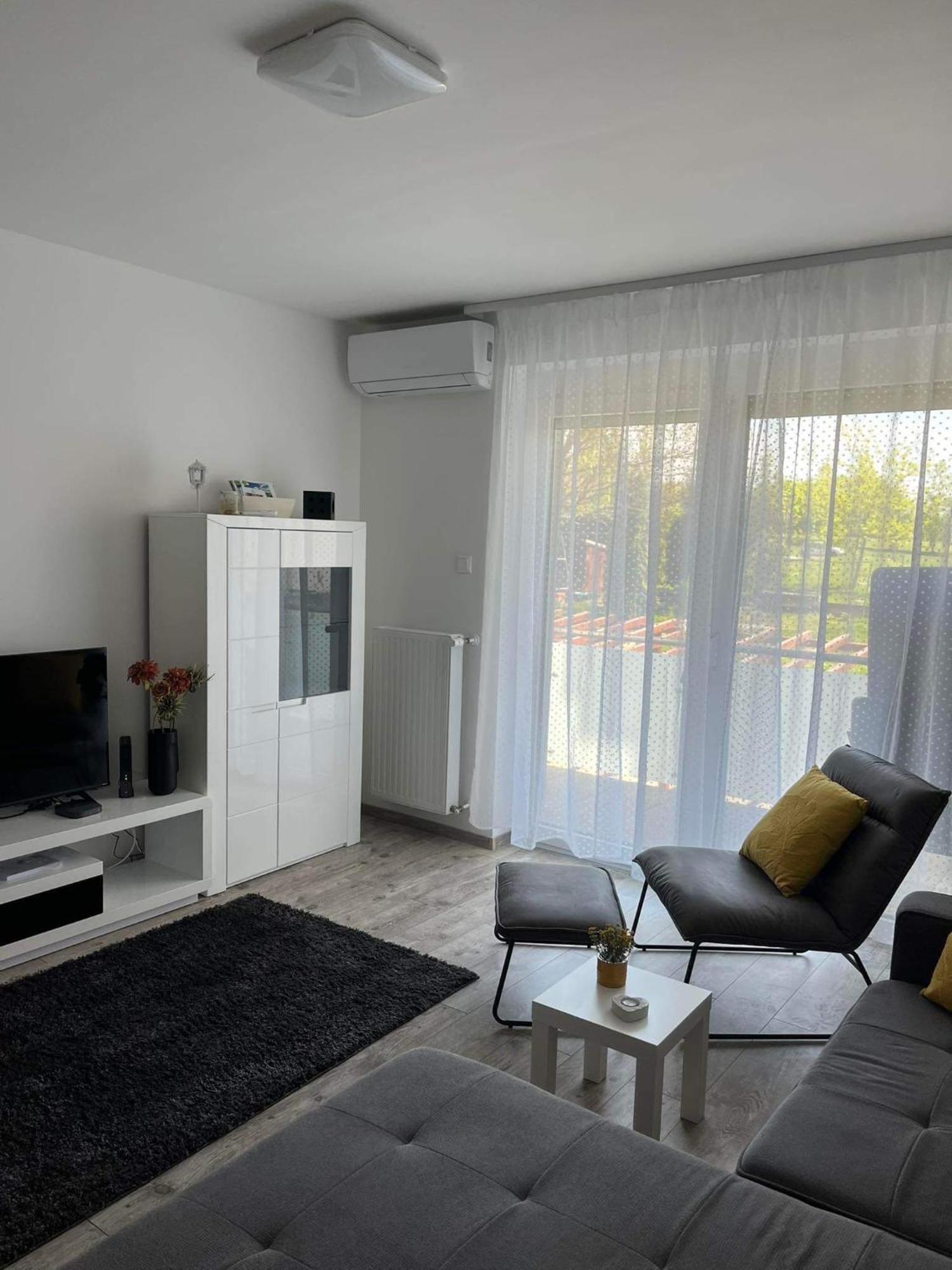 Ada Apartman 쇼프론 외부 사진